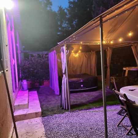 Вілла Chez Cathy Et Philippe Verargues Екстер'єр фото